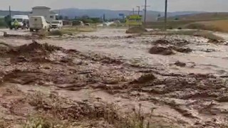 Kırıkkalede sağanak sele dönüştü: Dereler taştı, tarım arazileri zarar gördü