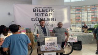 Kitap Kafe açılışında çekilişe katılan şanslı okurlar belirlendi