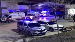 Konyada silahlı kavga: 8i polis 12 kişi yaralandı