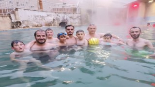 Köydeki kaplıcaya ilgi