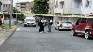 Küçükçekmecede tartıştığı abisi ve yengesini kurşun yağmuruna tutup kaçtı