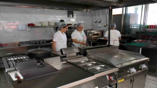 Kuşadası Belediyesi, kaliteli hizmet için çalışmalarını sürdürüyor