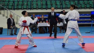 Kütahyada Türkiye Gençler Karate Şampiyonası