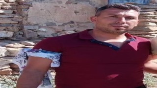 Manisada devrilen traktörün altında kalan sürücü öldü