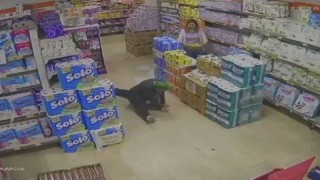 Markette yaptığı dans şovuyla Türkiyenin sevgilisi oldu