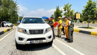 Marmaris Orman İşletme Müdürlüğü ilçeye gelen araç sürücülerini yangına karşı uyardı