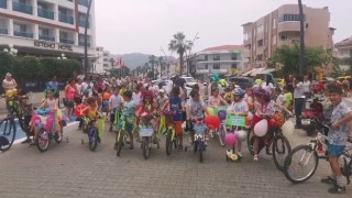 Marmarisli öğrenciler doğa için pedal çevirip dans etti