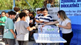 Mersin Büyükşehir Belediyesi LGSye giren öğrencilerin heyecanına ortak oldu