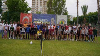 Mersinde Ayak Tenisi Turnuvası