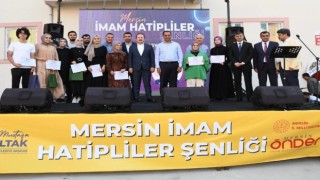 Mersinde İmam Hatip Şenliği düzenlendi