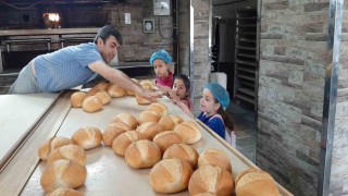 Minik öğrenciler ekmeğin yapılışını öğrendiler