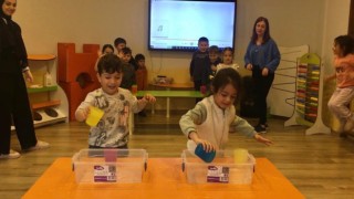 Minik öğrencilerin sınır ötesi eğitimi