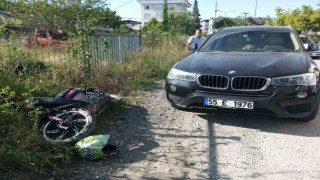 Motosiklet ile otomobil çarpıştı: 1 yaralı