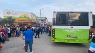 Motosiklet sürücüsünün ölümü kameraya yansıdı
