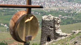 Muşta lise öğrencileri türkülerle şehrin tarihini tanıtıyor