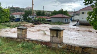 Nevşehirde selin yaraları sarılıyor