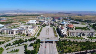 NEVÜlü öğrencilere çevrim içi sınav duyurusu