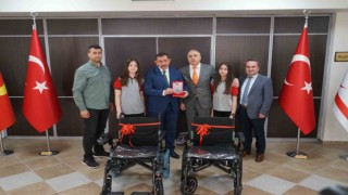 Öğrenciler, topladıkları atık yağlar ile engellilere umut oldu