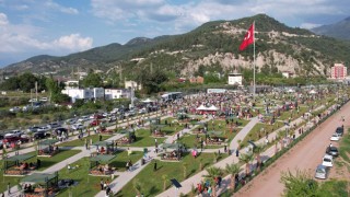 Öğrencilere karne hediyesi, Osmaniye Belediyesinden