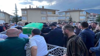 Öğrencilerinin Öğretmenler Gününde sürpriz yaptığı öğretmenden acı haber
