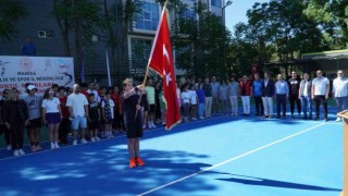 Okul Sporları Yıldızlar Tenis Türkiye Şampiyonası Demircide başladı