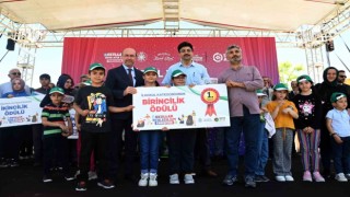 “Okullar Arası Sıfır Atık Yarışması”nın ödül töreni Sille Seyir Tepesinde gerçekleşti