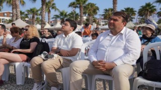 Onlarca yazar ve binlerce kitap Seferihisarlılarla buluştu