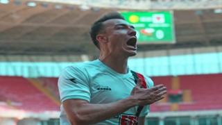 Onur Arı, Eskişehirspordan ayrıldığını duyurdu