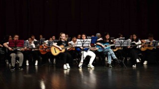 Osmangazide geleceğin sanatçıları yetişiyor