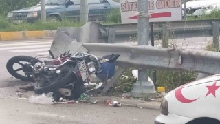 Otomobille çarpışan 70 yaşındaki motosiklet sürücüsü hayatını kaybetti