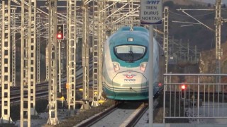 (ÖZEL) Antalyaya yapılması planlanan hızlı tren projesi turizmcileri heyecanlandırdı