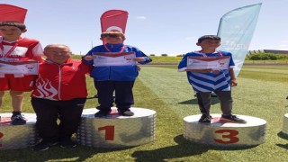Özel bireyler Türkiye Atletizm Şampiyonasında büyük başarı elde etti