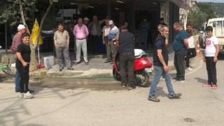 (Özel) Motosikletin içinden 1 metrelik yılan çıktı