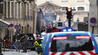 Paris'teki patlamada 7'si ağır 16 kişi yaralandı