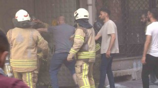 Pendikte oto tamirhanesinde yangın: 7 kişi yaralandı