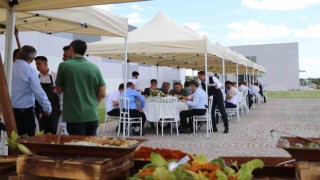 Perakendeciler Gedik Piliçin son teknolojiyle donatılmış tesislerine hayran kaldı
