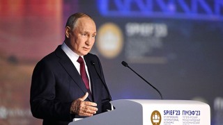 Putin: İlk nükleer başlıklar Belarus'a teslim edildi