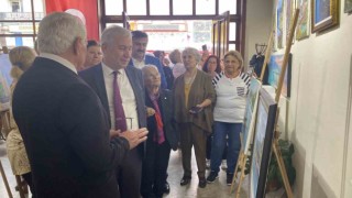 Ressamlar sergi açtı