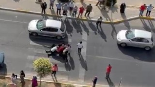 Şanlıurfada otomobilin çarptığı yaya yol ortasında dakikalarca yardım bekledi