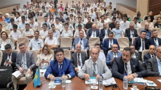 SCÜ Rektörü Türk Üniversiteler Birliği toplantısına katıldı