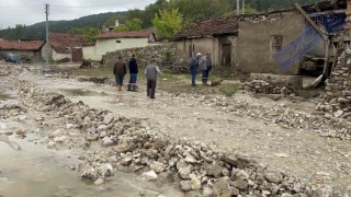 Selin vurduğun Seyitgazide yaralar sarılıyor