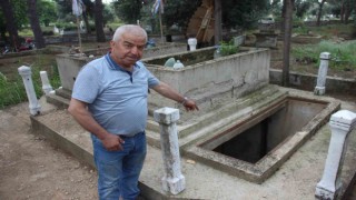Şen Efenin mezarlıkta sürdürdüğü 15 yıllık çalışmanın gizemi ölünce ortaya çıktı