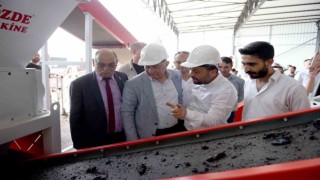 Seyhan Belediyesi atık lastikleri yeniden ekonomiye kazandırıyor