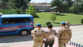 ‘Silahlı yağma suçundan aranan firari hükümlü tutuklandı