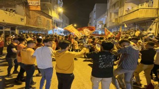 Silopide Galatasaray taraftarları şampiyonluğu yöresel halay eşliğinde kutladı