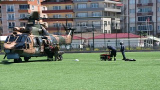 Sinopta sel nedeniyle elektriği kesilen köylere helikopterle jeneratör götürüldü