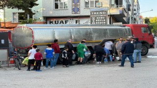 Sinopta vatandaşlara tankerlerle su dağıtılıyor
