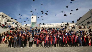 Şırnak Üniversitesinde mezuniyet coşkusu