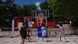 Sokaklar Bizim projesi kapsamında 3x3 Basketbol Turnuvası Marmara Bölgesi Finalleri Bilecikte yapıldı