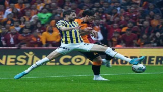 Spor Toto Süper Lig: Galatasaray: 1 - Fenerbahçe: 0 (İlk yarı)